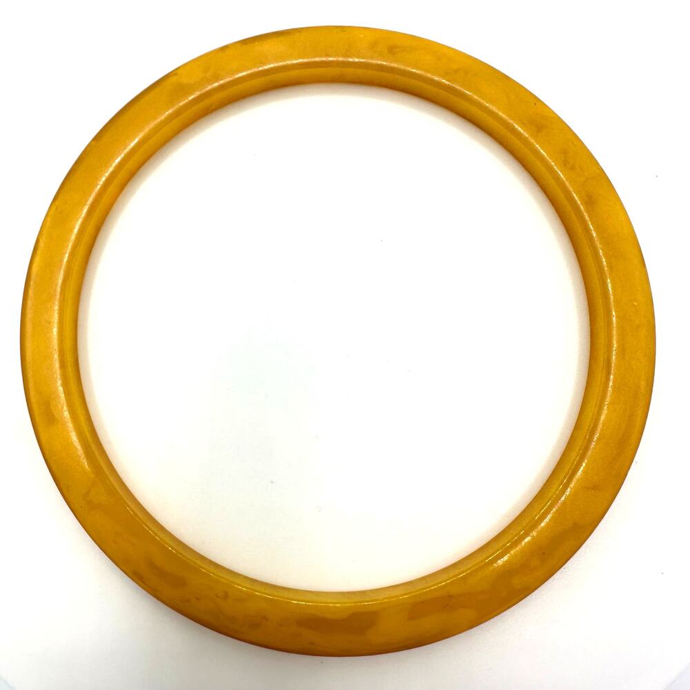 Antique vintage 1930s 1940s Butterscotch golden yellow celluloid bangle bracelet